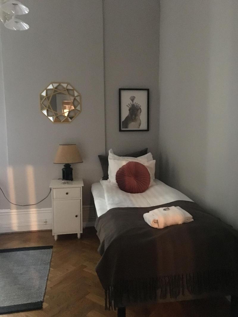 Morris Hotel image