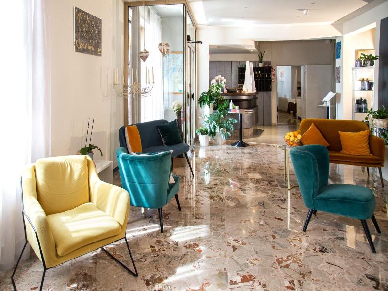 Hotel Menapace image