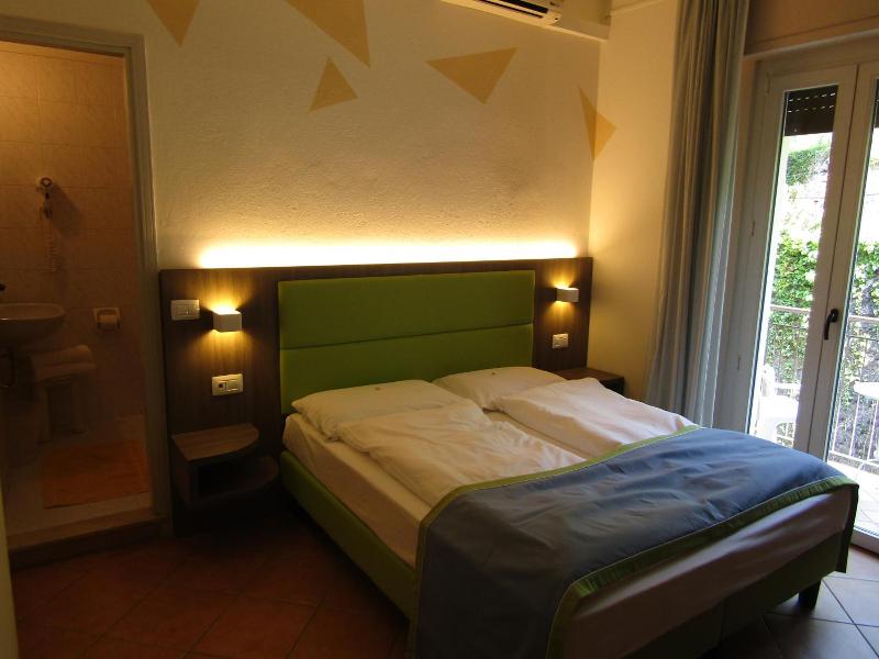Hotel Menapace image