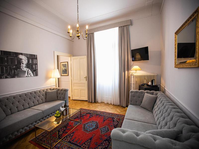 Pension Nossek image
