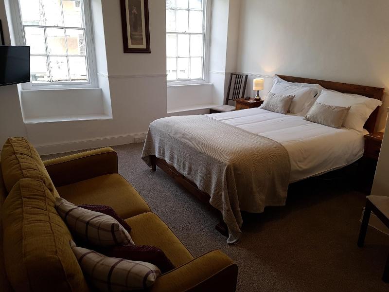 Ty Helyg Guest House image