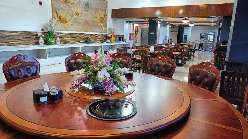 456 Hotel image