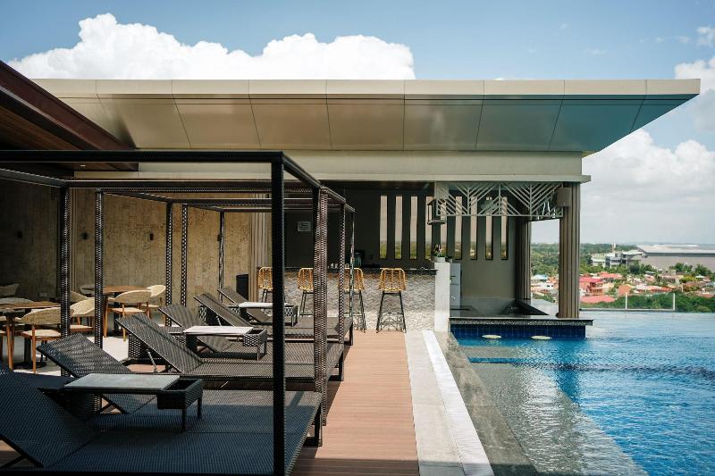 Zuri Hotel image