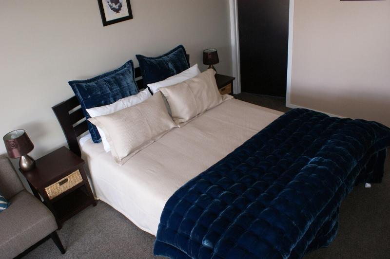 73 Milton image