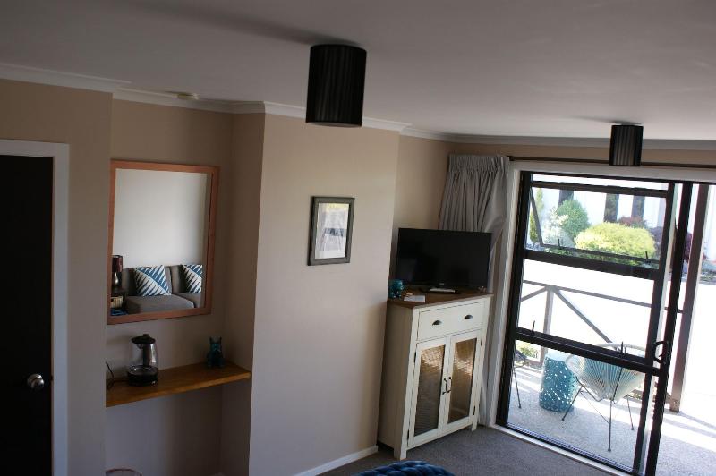 73 Milton image