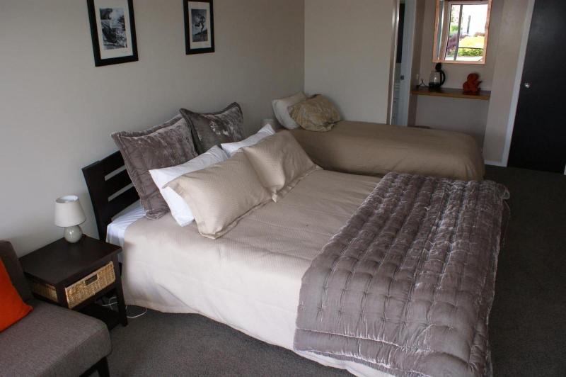 73 Milton image