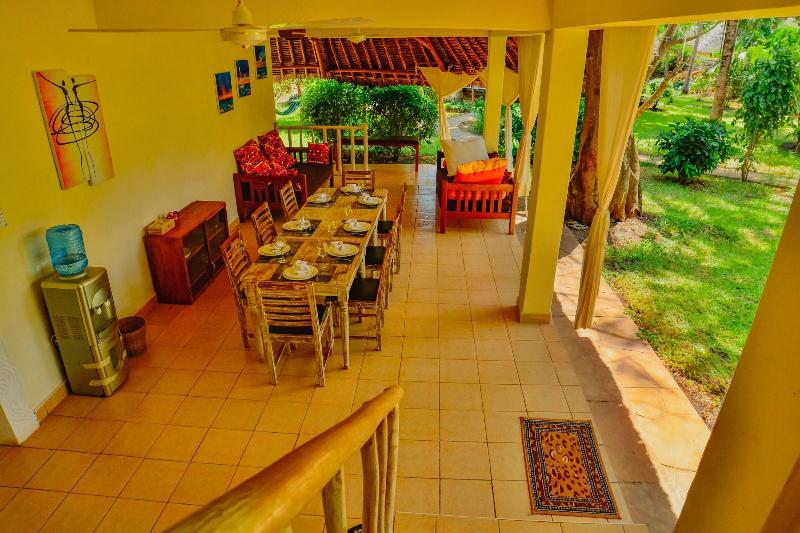 Upani In Daini image