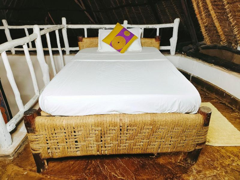 Upani In Daini image