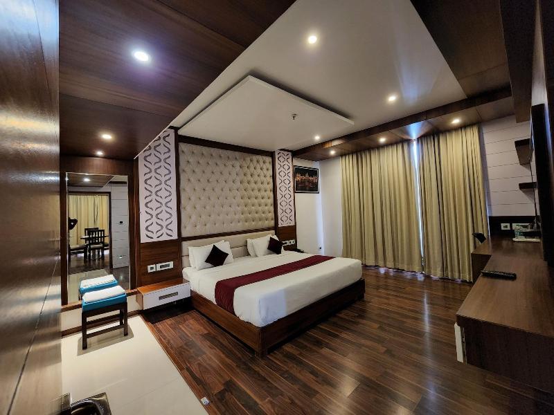 Hotel Preethi International image