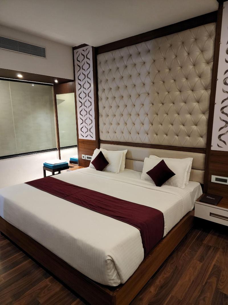 Hotel Preethi International image