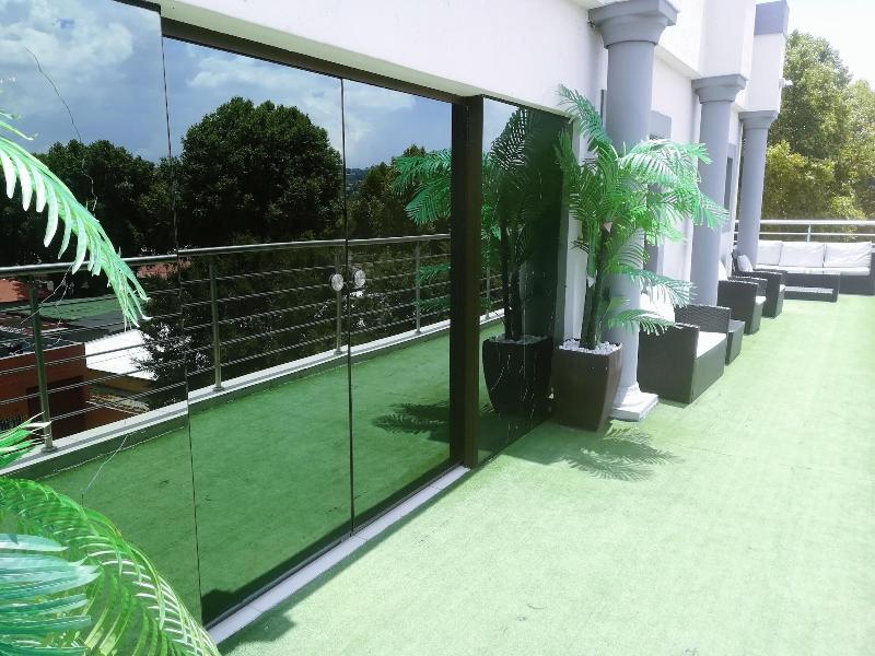 Garden Top Hotel image