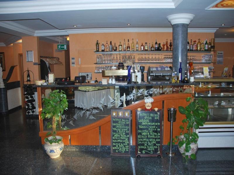 Hotel Garda image