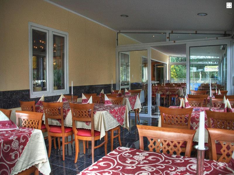 Hotel Garda image