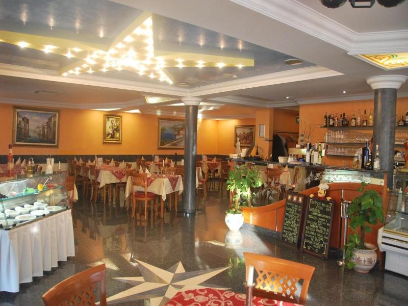 Hotel Garda image