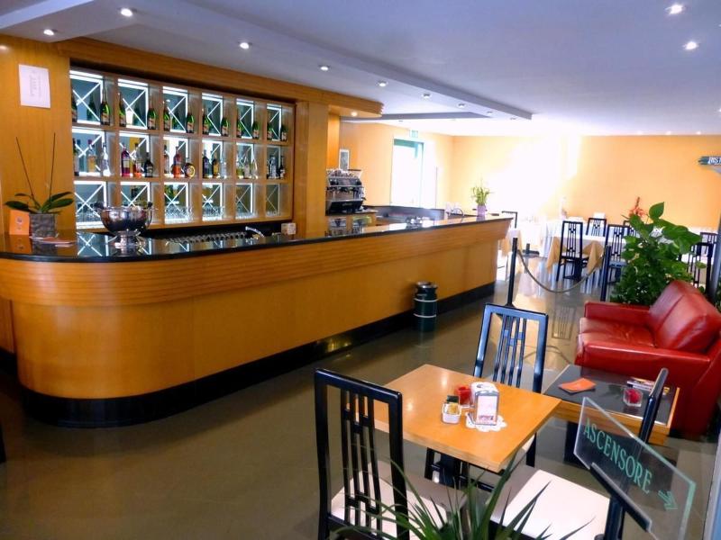 Hotel Romanisio image