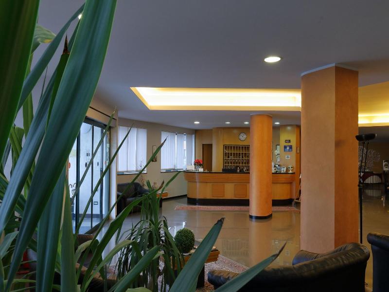 Hotel Romanisio image