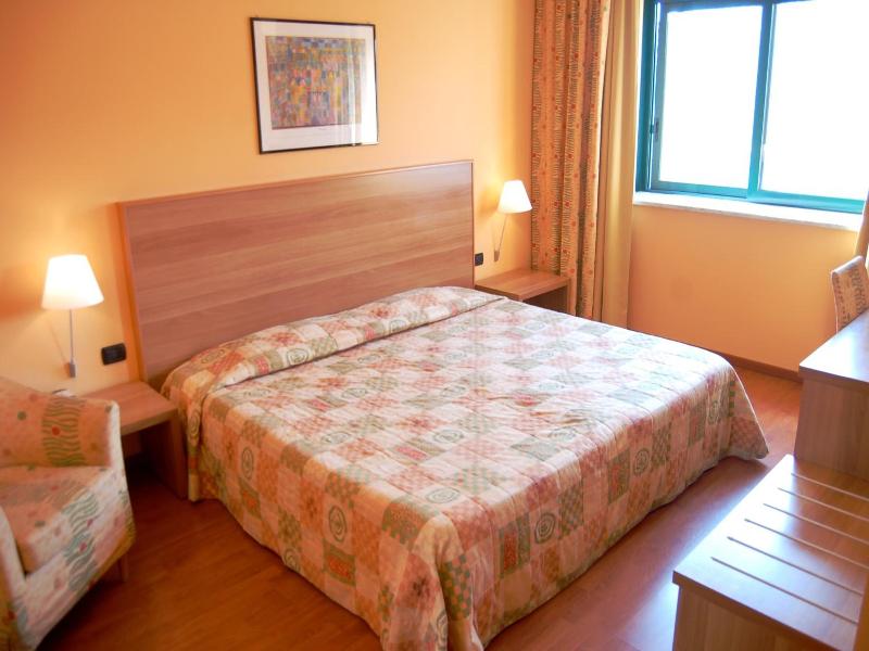 Hotel Romanisio image