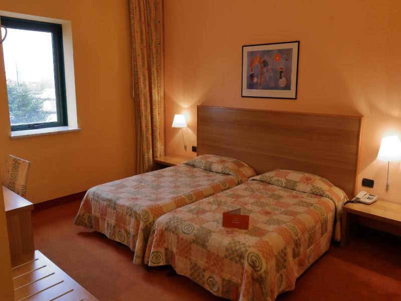Hotel Romanisio image