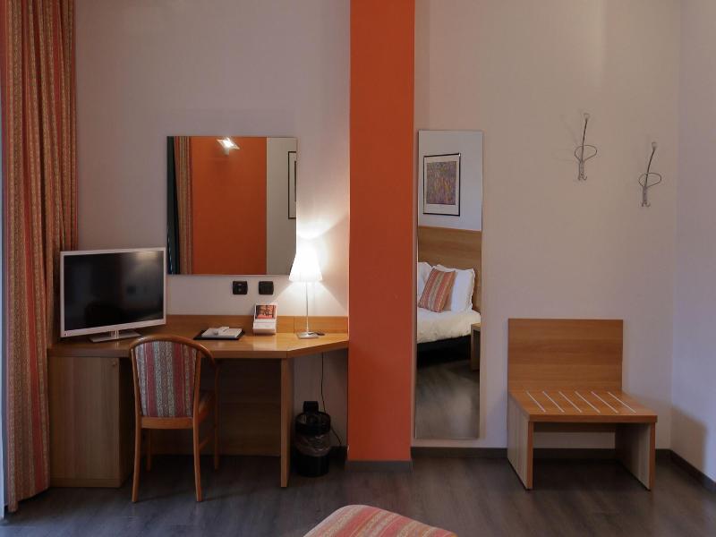 Hotel Romanisio image