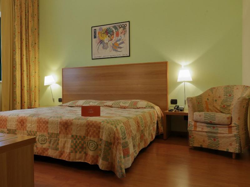 Hotel Romanisio image
