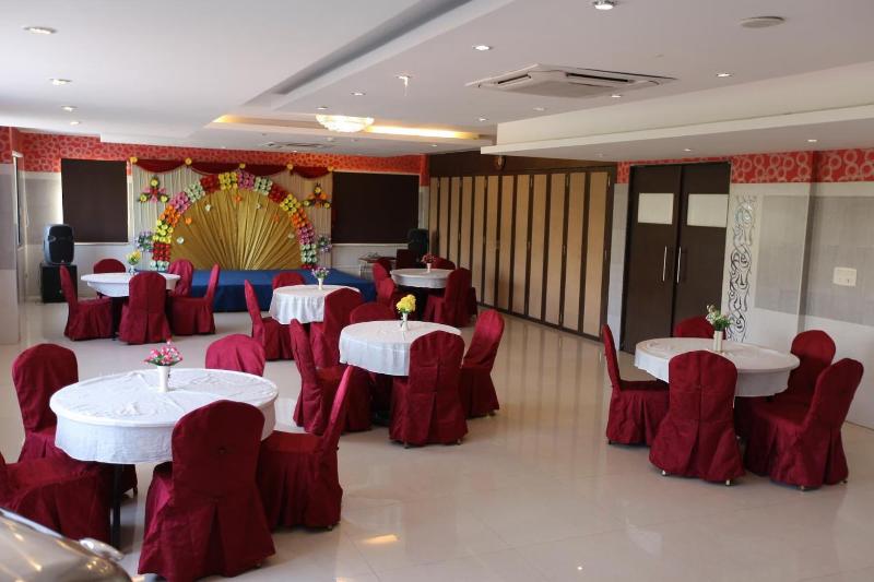 Hotel Vassi Palaze image