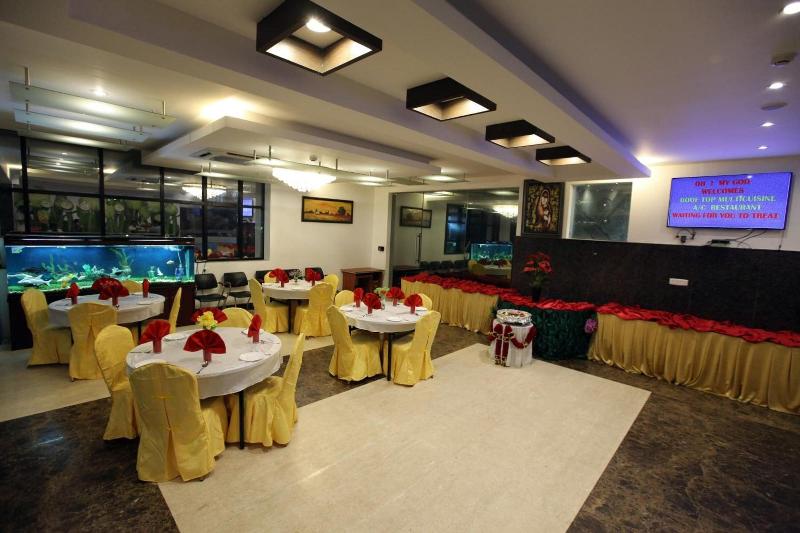 Hotel Vassi Palaze image