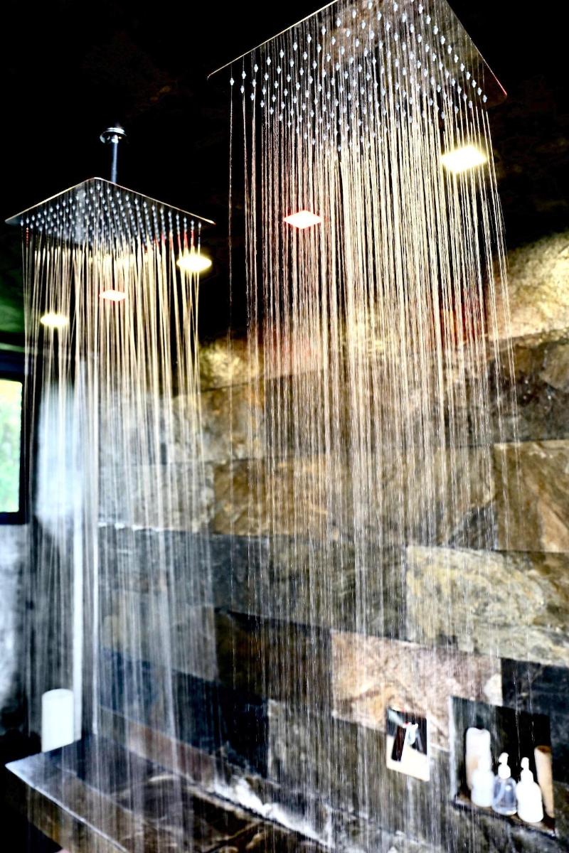 Kura Boutique Hotel image