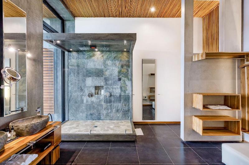Kura Boutique Hotel image
