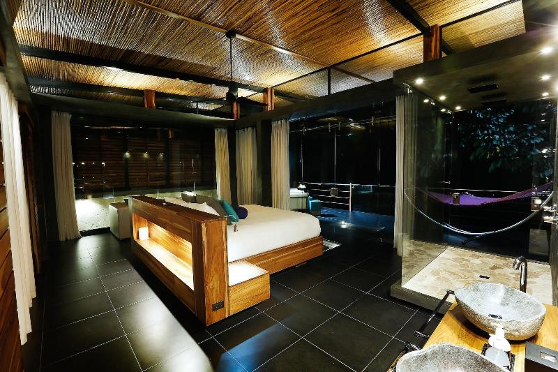 Kura Boutique Hotel image