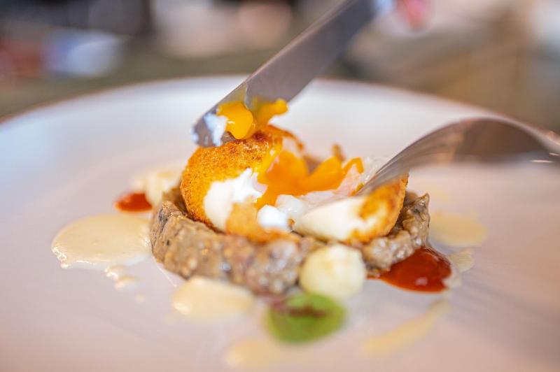 Medousa Bistrot & Suites image