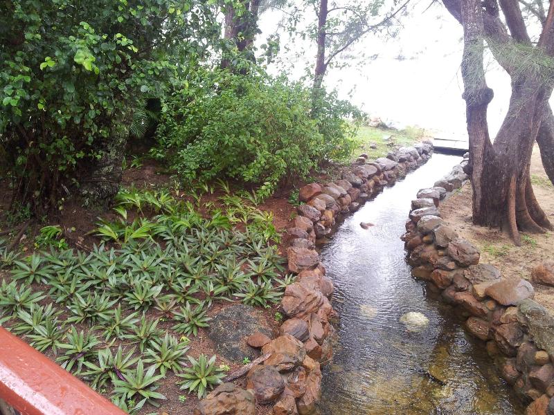 Nataya Roundhouse Coral Bay Resort And Spa image