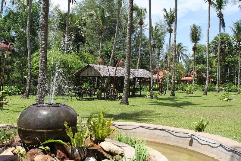 Nataya Roundhouse Coral Bay Resort And Spa image