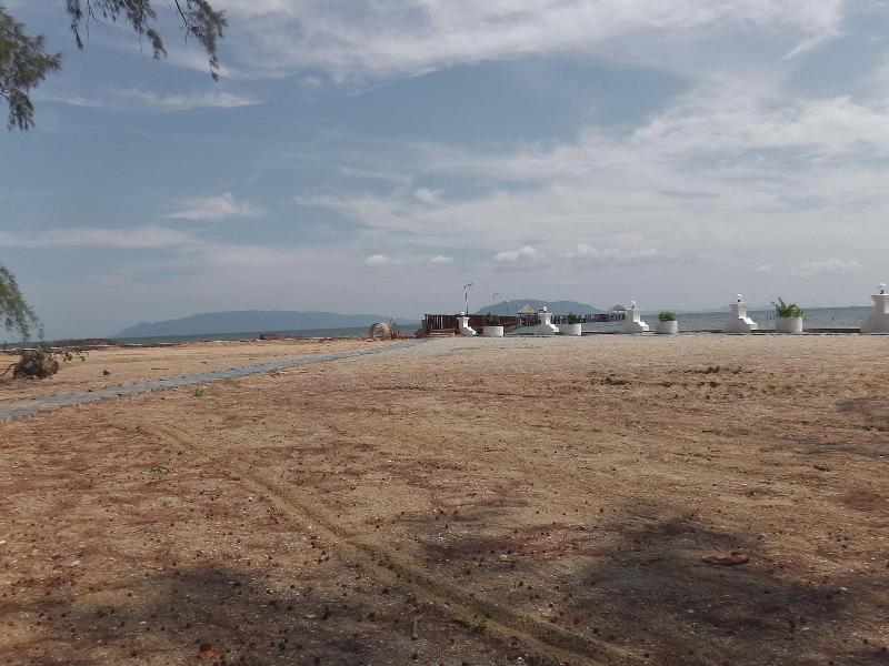 Nataya Roundhouse Coral Bay Resort And Spa image