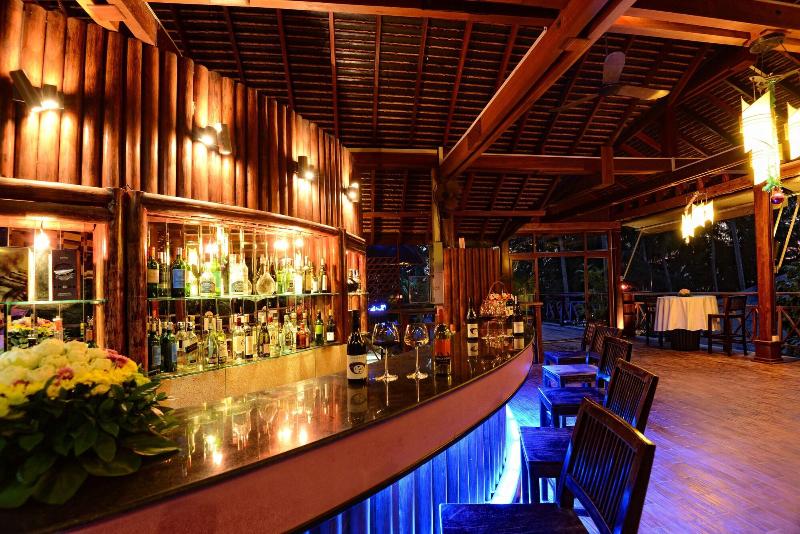 Nataya Roundhouse Coral Bay Resort And Spa image