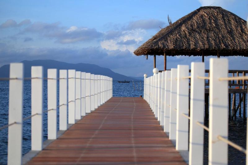 Nataya Roundhouse Coral Bay Resort And Spa image
