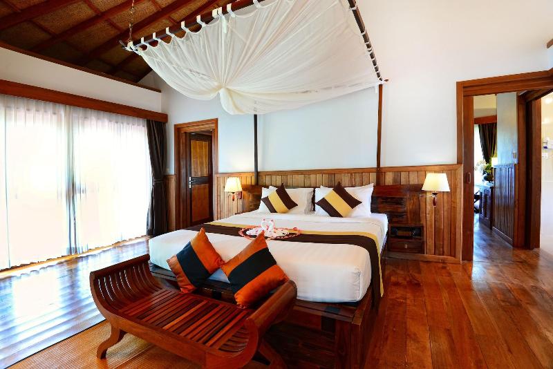 Nataya Roundhouse Coral Bay Resort And Spa image