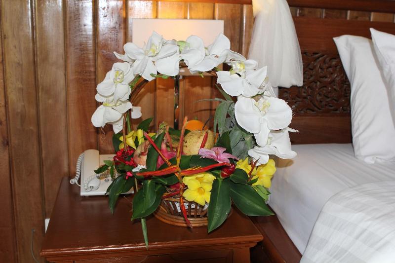 Nataya Roundhouse Coral Bay Resort And Spa image