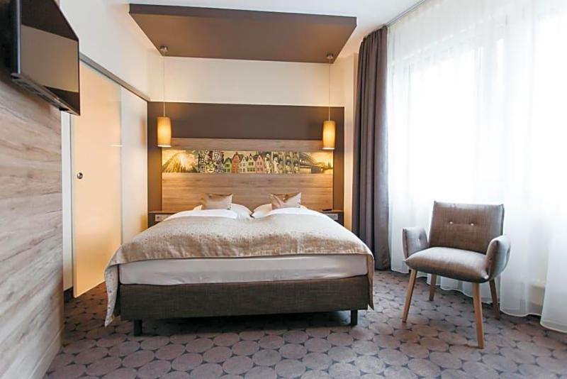 Hotel Sion image