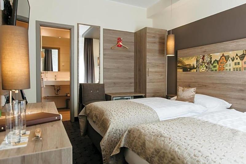 Hotel Sion image