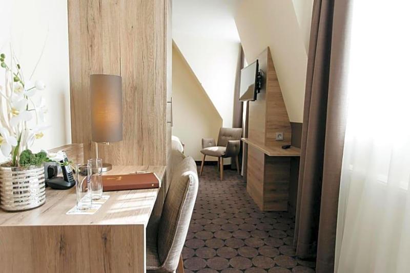 Hotel Sion image