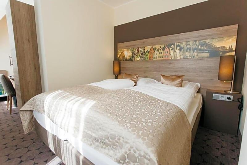 Hotel Sion image