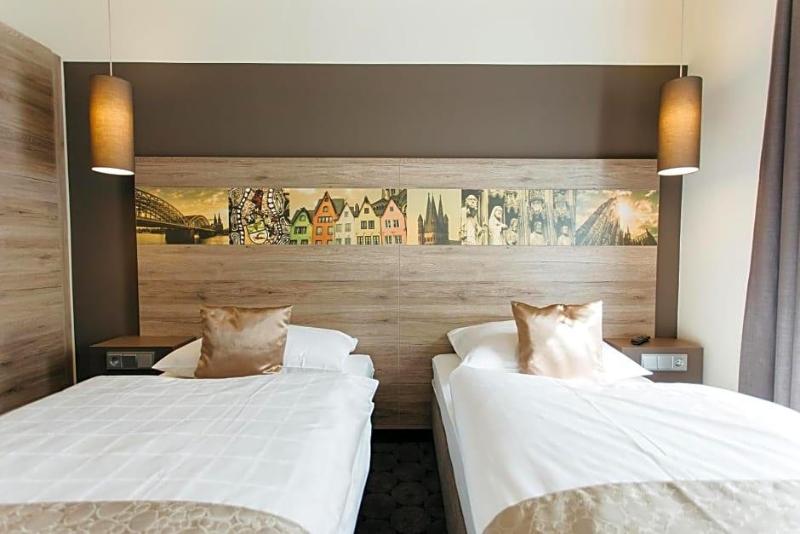 Hotel Sion image