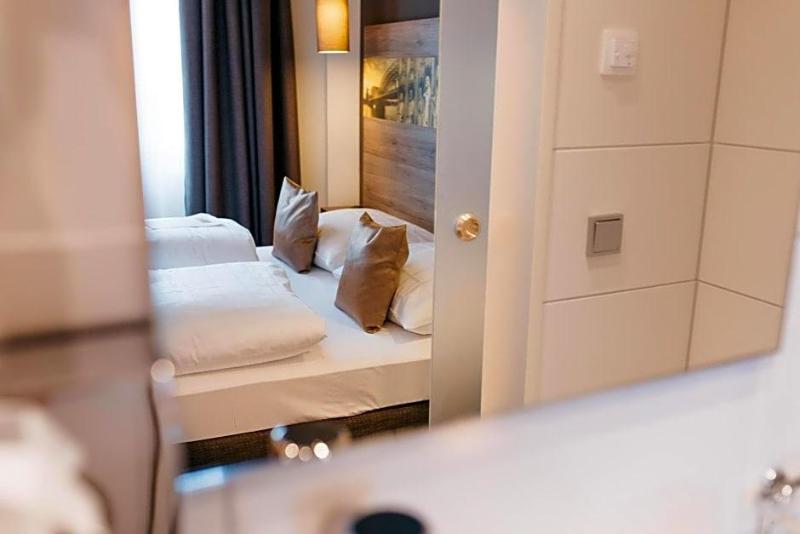 Hotel Sion image