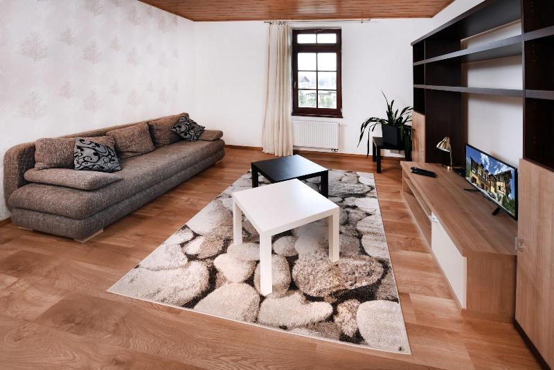Villa Kunerad image