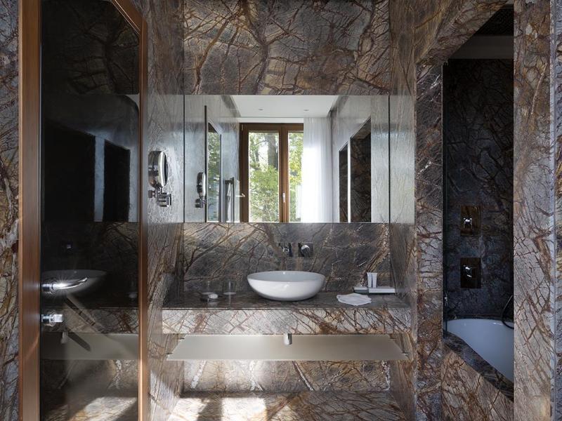 Villa Lario Resort Mandello image