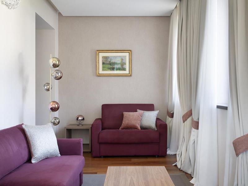 Villa Lario Resort Mandello image