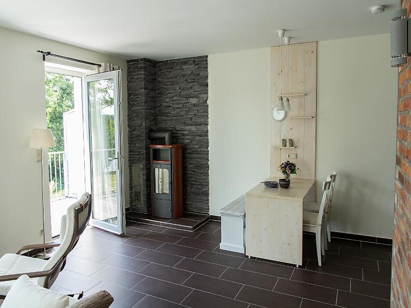 Villa-Meehr image