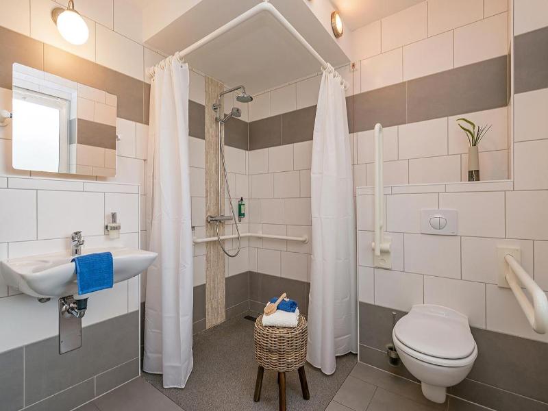 Villa-Meehr image