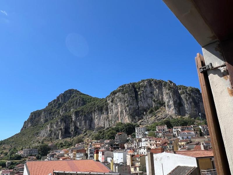 Su Marmuri image
