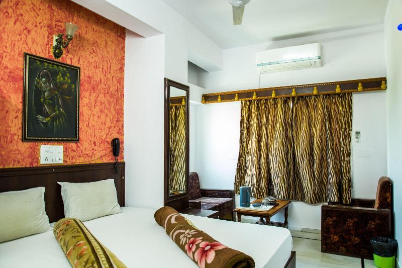 Hotel Udai Palace image